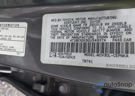 2002 Toyota Camry Le z USA, uszkodzony, nr VIN 4T1BE32K92U549374